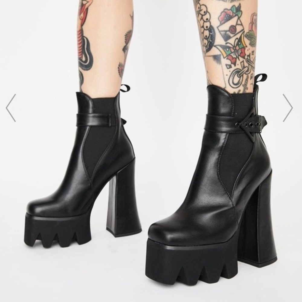 LaModa Perceptions Chunky Platform Boots - only worn once.